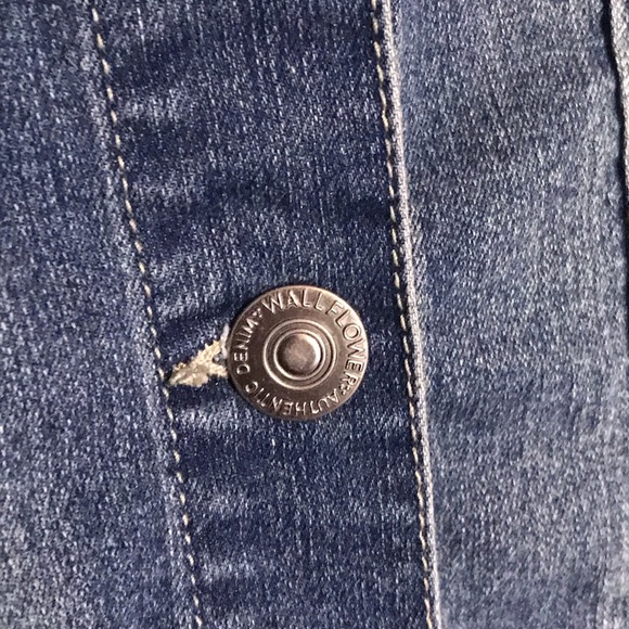 Wallflower Women’s Hooded Denim Jacket - Picture 4 of 5